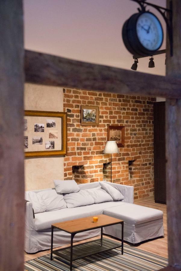 Apartament Gra - Gothic House Torun Ngoại thất bức ảnh
